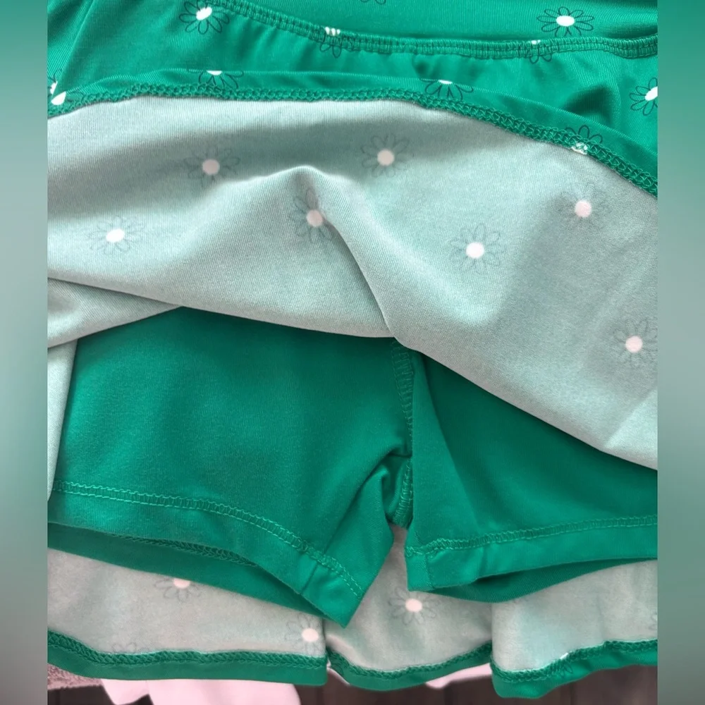 NWT Skechers Sport Girls Tennis Skirt, Tank and Scrunchie